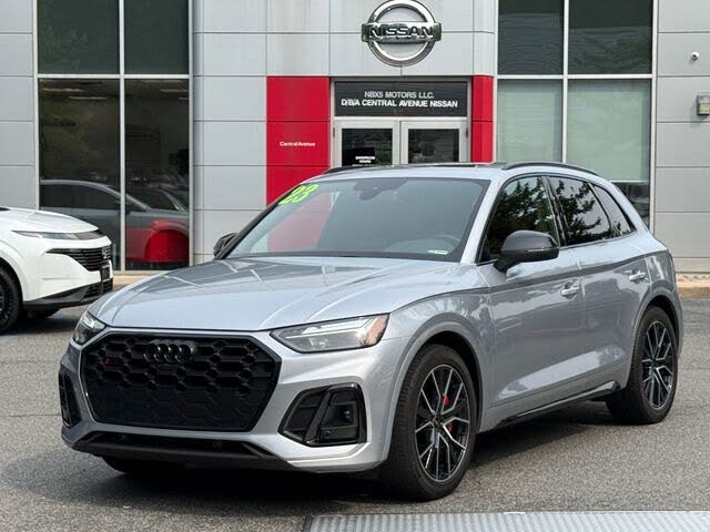 2023 Audi SQ5 Premium Plus