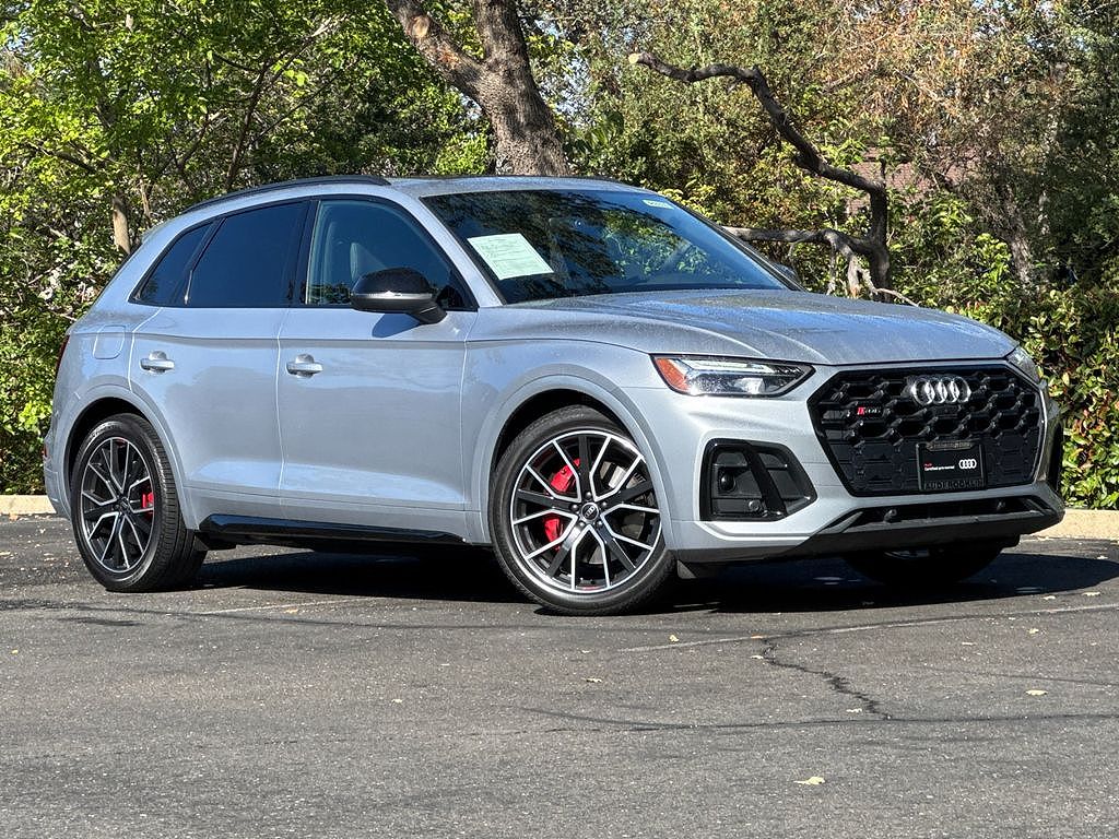 2023 Audi SQ5 Premium Plus