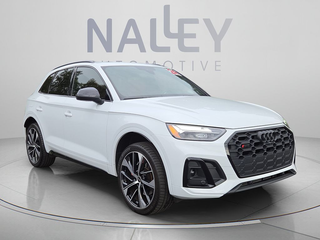 2024 Audi SQ5 Premium Plus