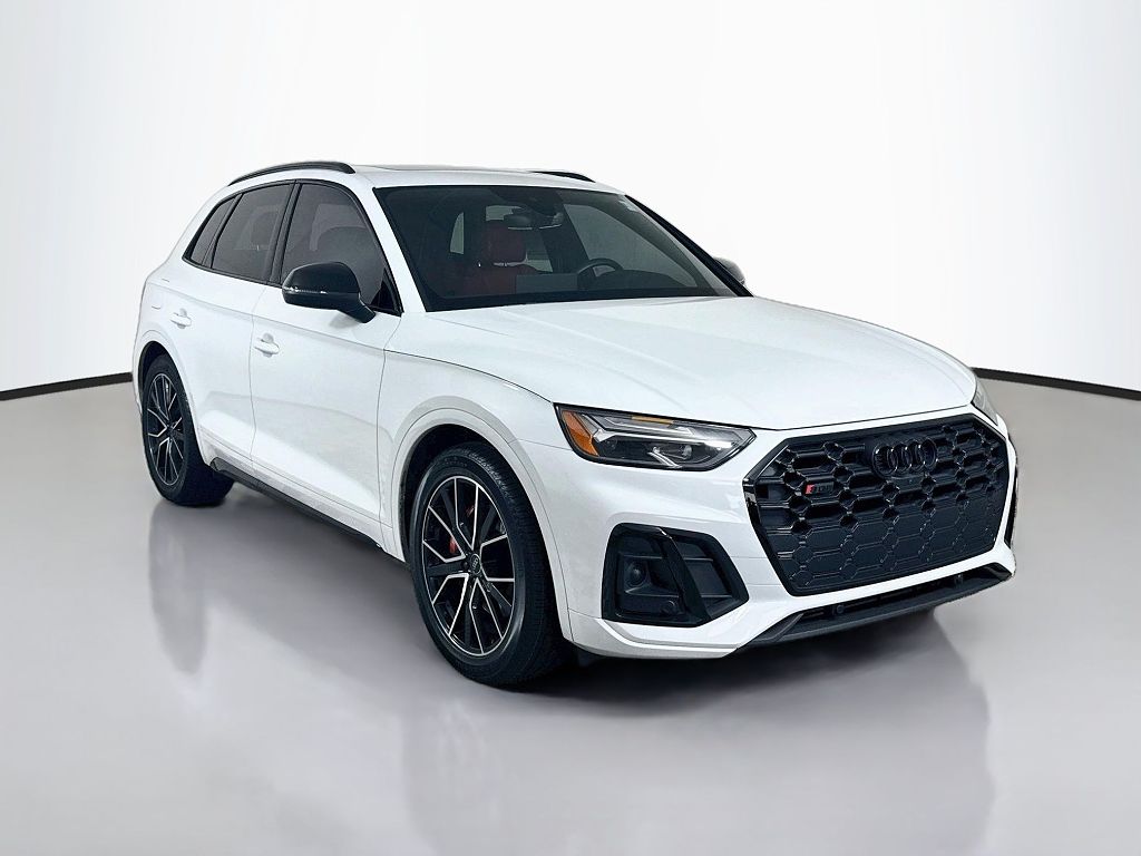 2023 Audi SQ5 Premium Plus