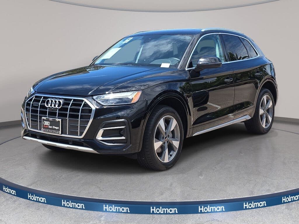 2023 Audi Q5 Premium Plus