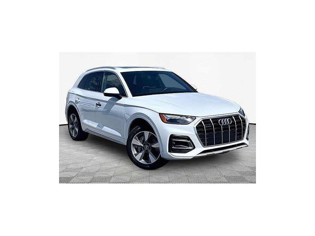 2023 Audi Q5 Premium Plus