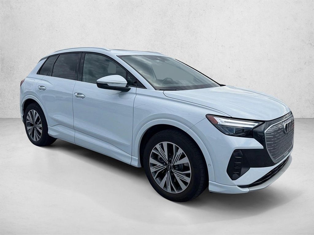 2023 Audi Q4 e-tron 40 Premium Plus