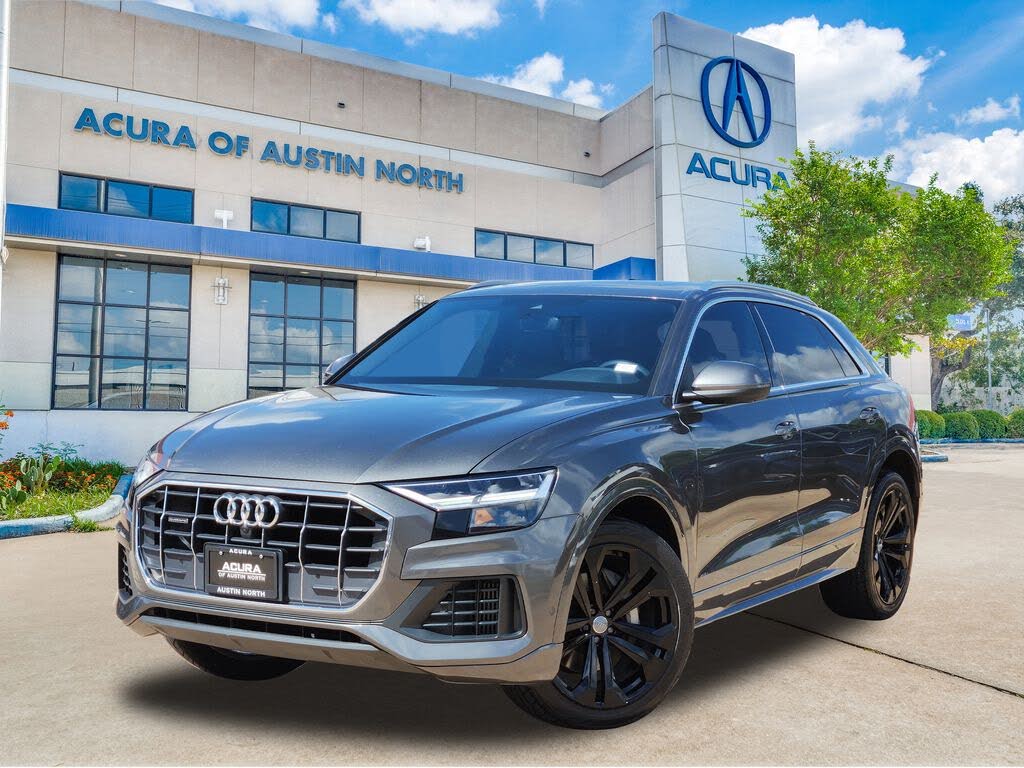 2020 Audi Q8 Premium Plus