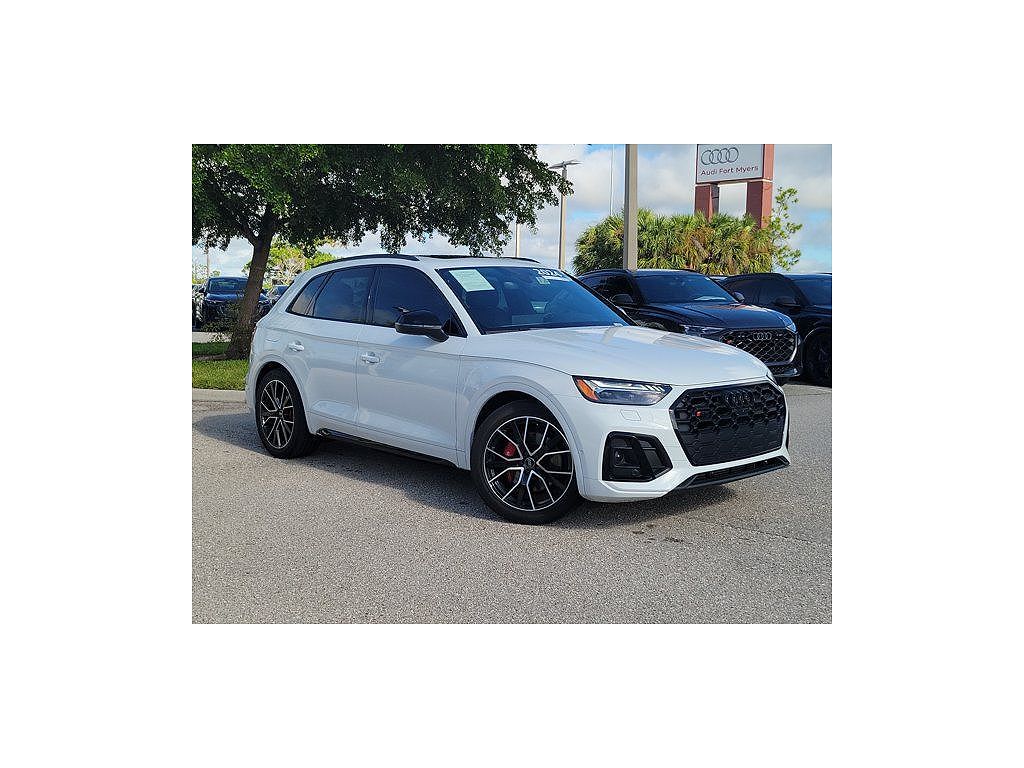 2024 Audi SQ5 Prestige