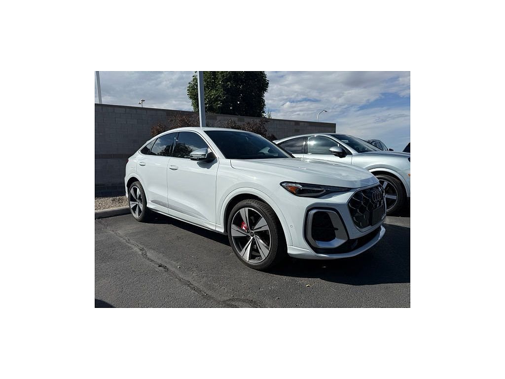 2026 Audi SQ5 Prestige