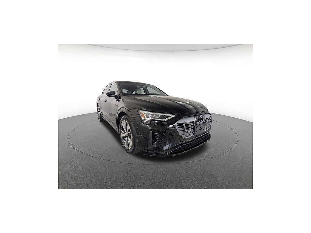 2024 Audi Q8 e-tron Premium Plus S line