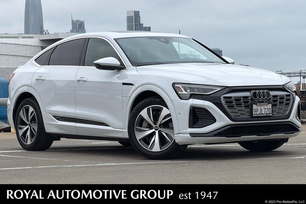 2024 Audi Q8 e-tron Sportback Premium Plus S line