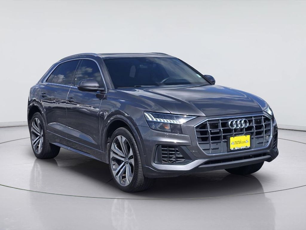 2019 Audi Q8 Prestige
