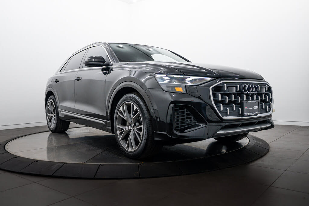 2024 Audi Q8 Prestige