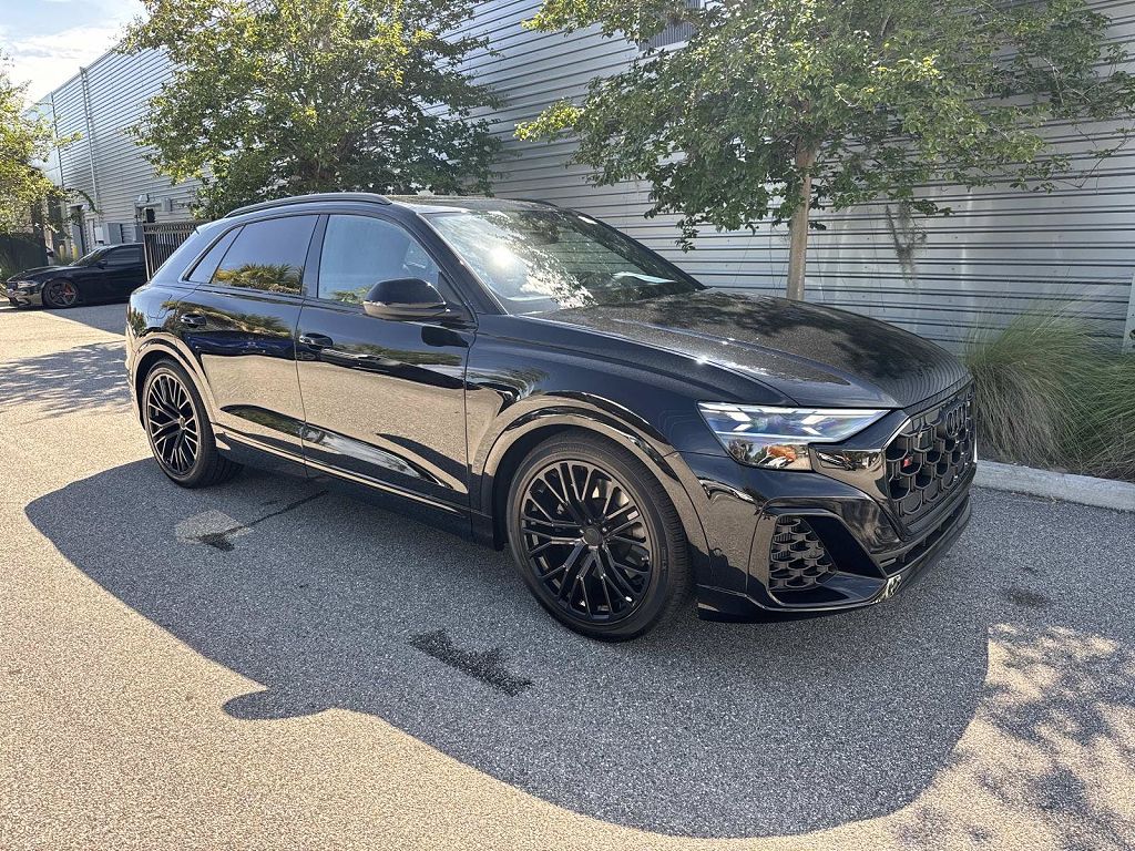 2026 Audi SQ8 Prestige