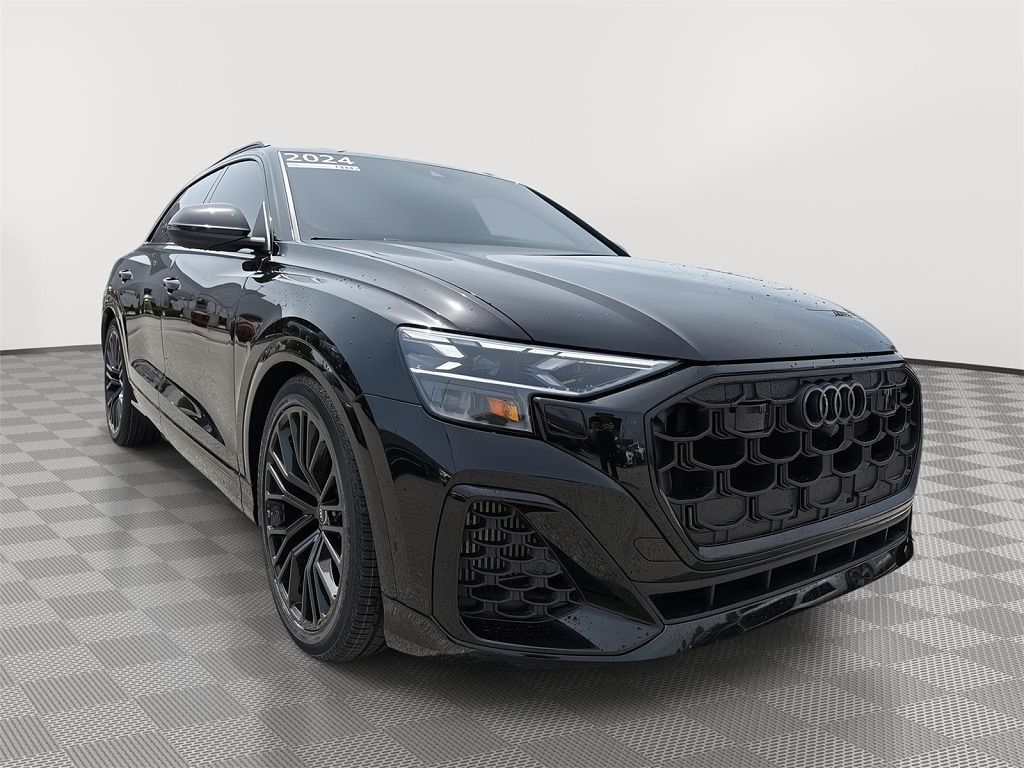 2024 Audi SQ8 Prestige