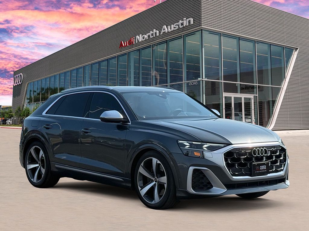 2024 Audi SQ8 Prestige