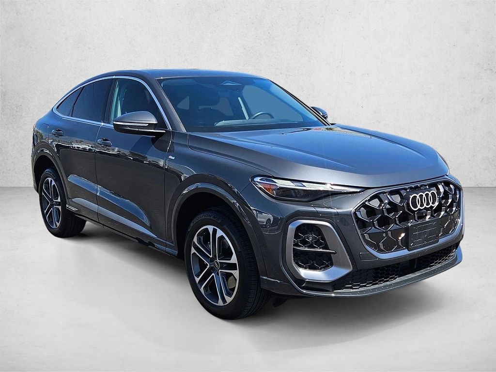 2025 Audi Q5 Sportback Premium
