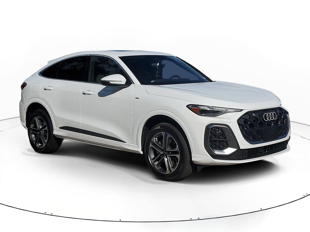 2026 Audi Q5 Sportback Premium