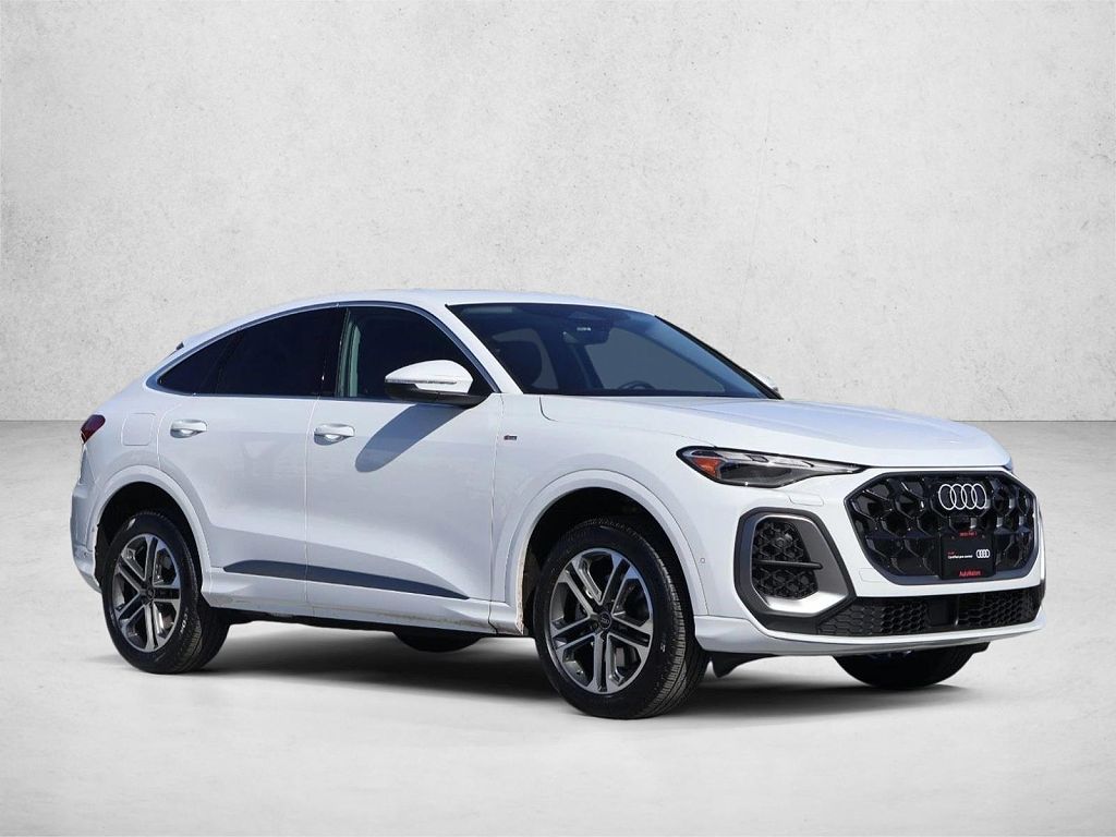 2025 Audi Q5 Sportback Premium