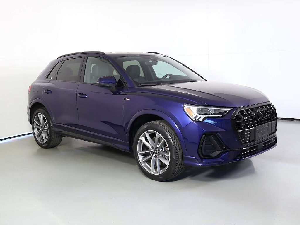 2023 Audi Q3 Premium S line