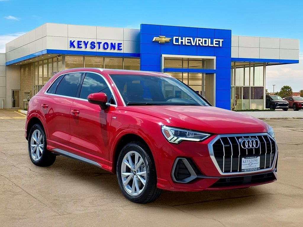 2024 Audi Q3 Premium S line