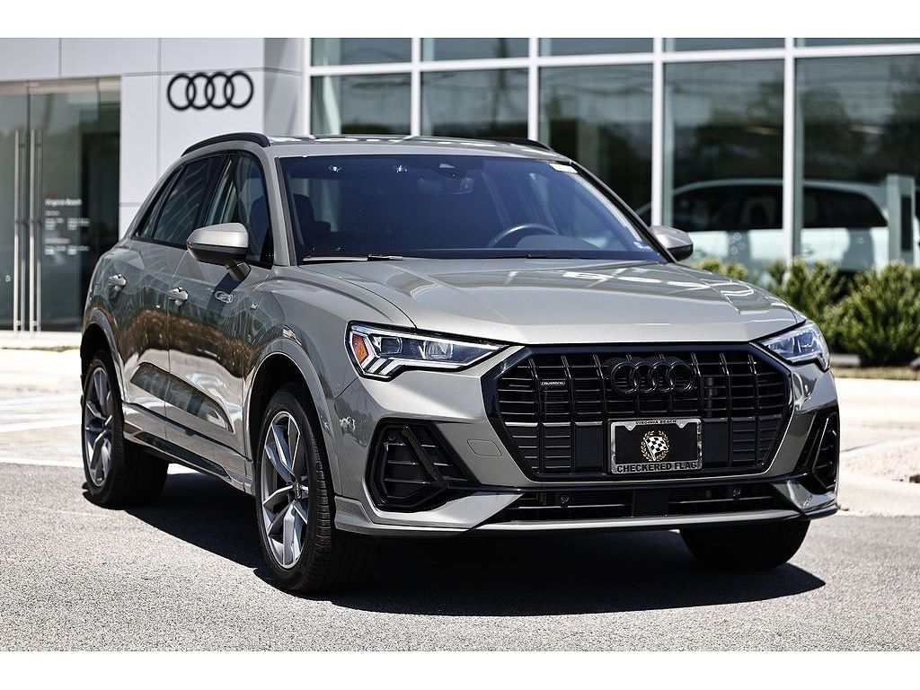 2023 Audi Q3 Premium S line