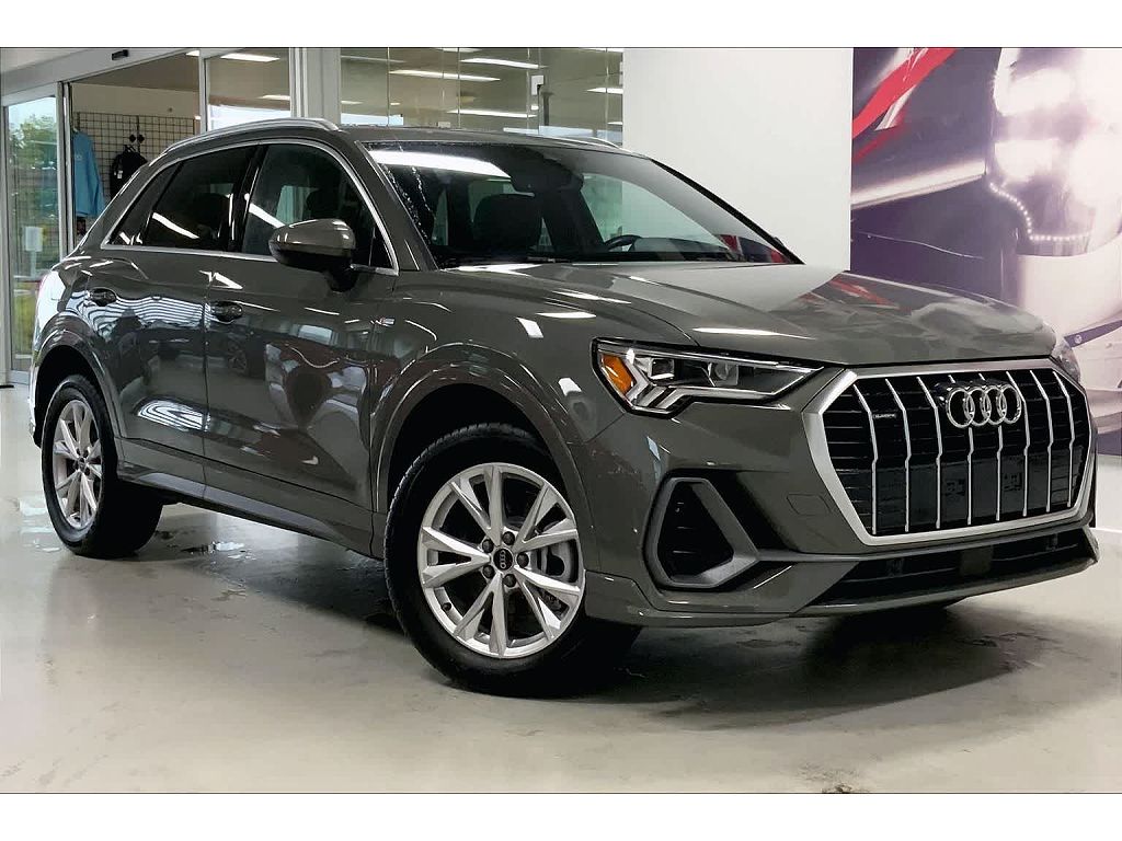 2024 Audi Q3 Premium S line