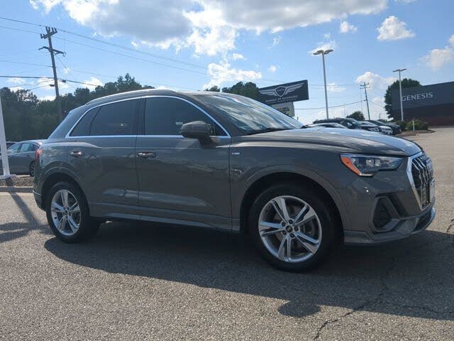 2022 Audi Q3 Premium S line