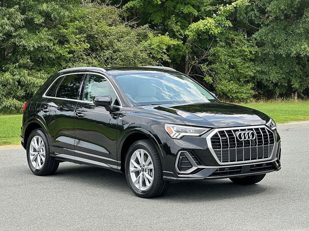 2023 Audi Q3 Premium S line