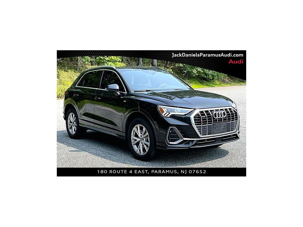 2023 Audi Q3 Premium S line
