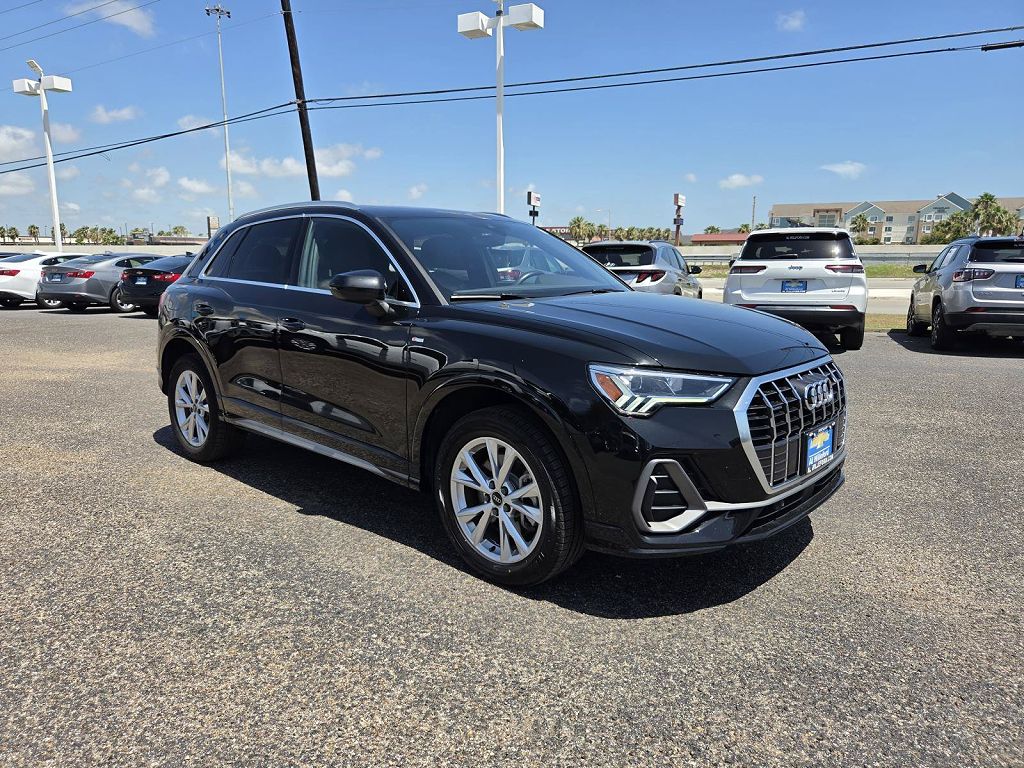 2025 Audi Q3 Premium S line