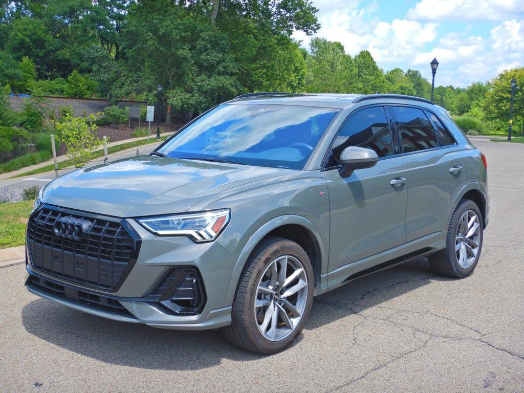 2023 Audi Q3 Premium S line