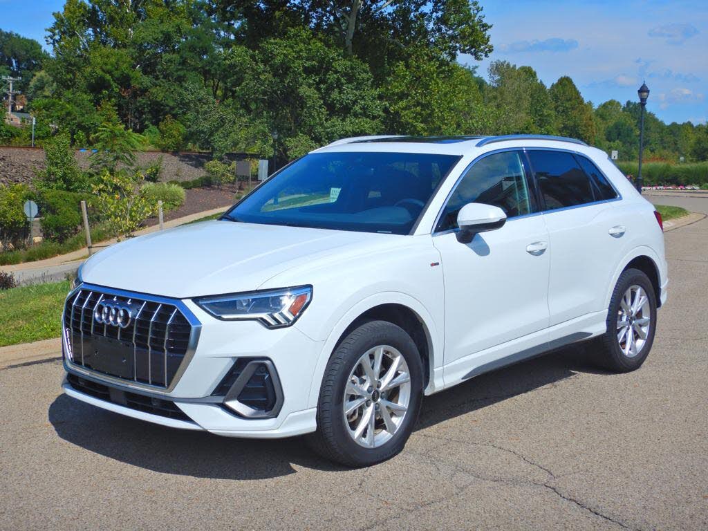 2025 Audi Q3 Premium S line