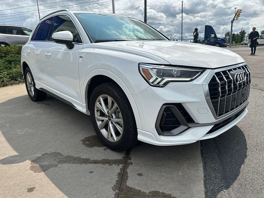 2025 Audi Q3 Premium S line