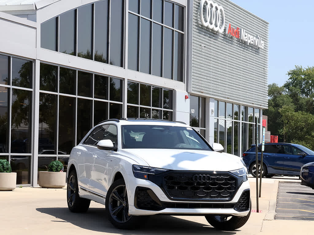 2027 Audi Q8 Premium