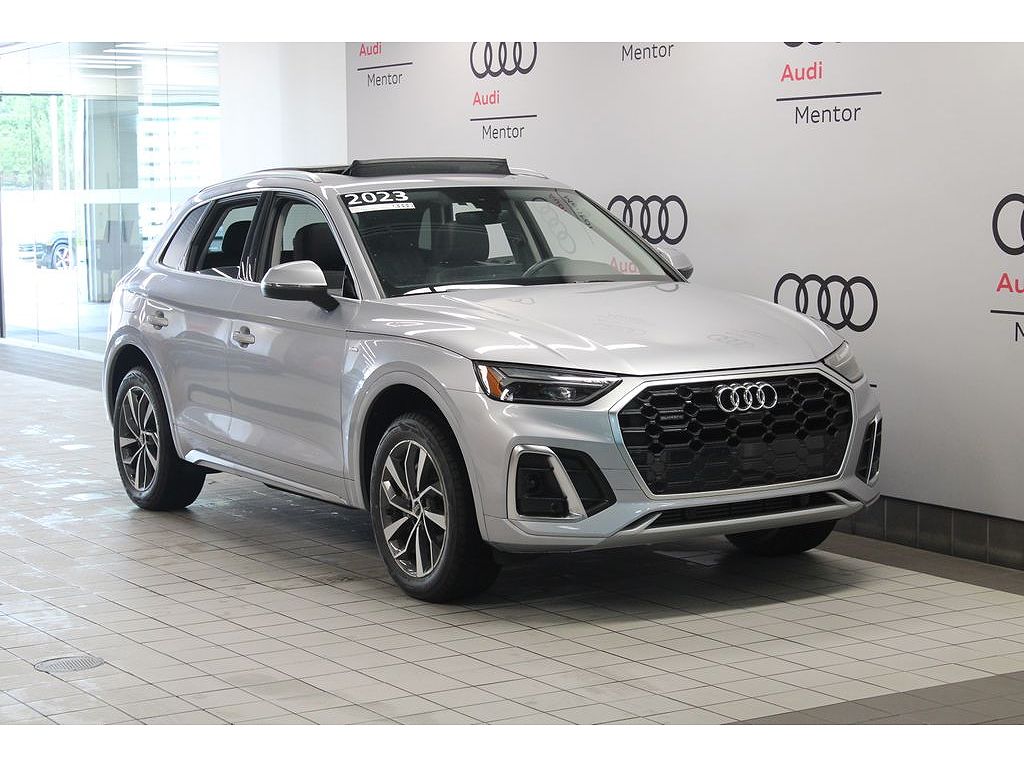 2023 Audi Q5 45 S line Premium