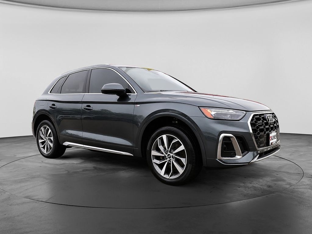 2023 Audi Q5 45 S line Premium