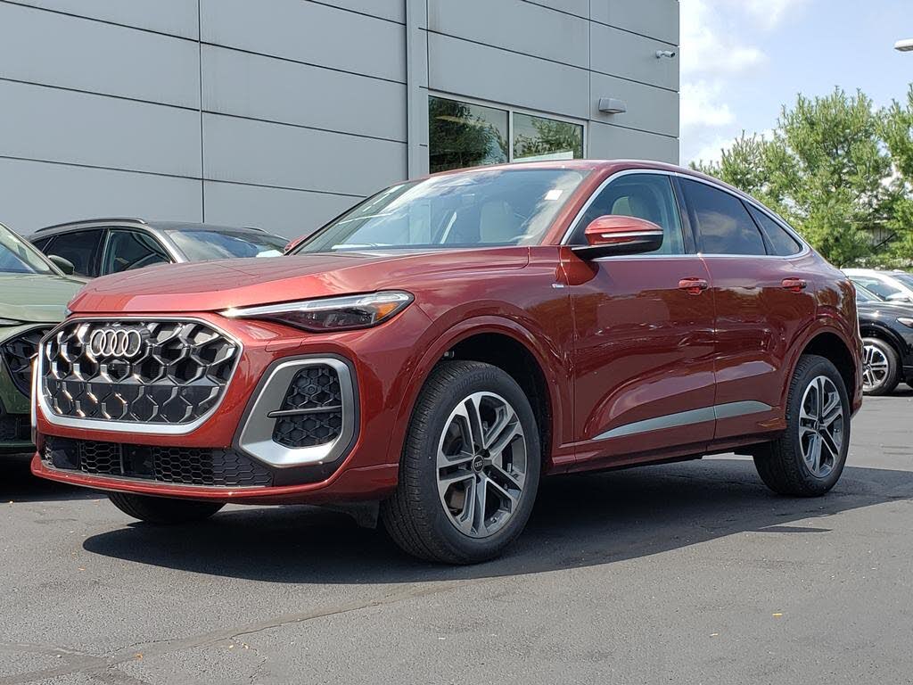 2026 Audi Q5 Sportback Premium Plus