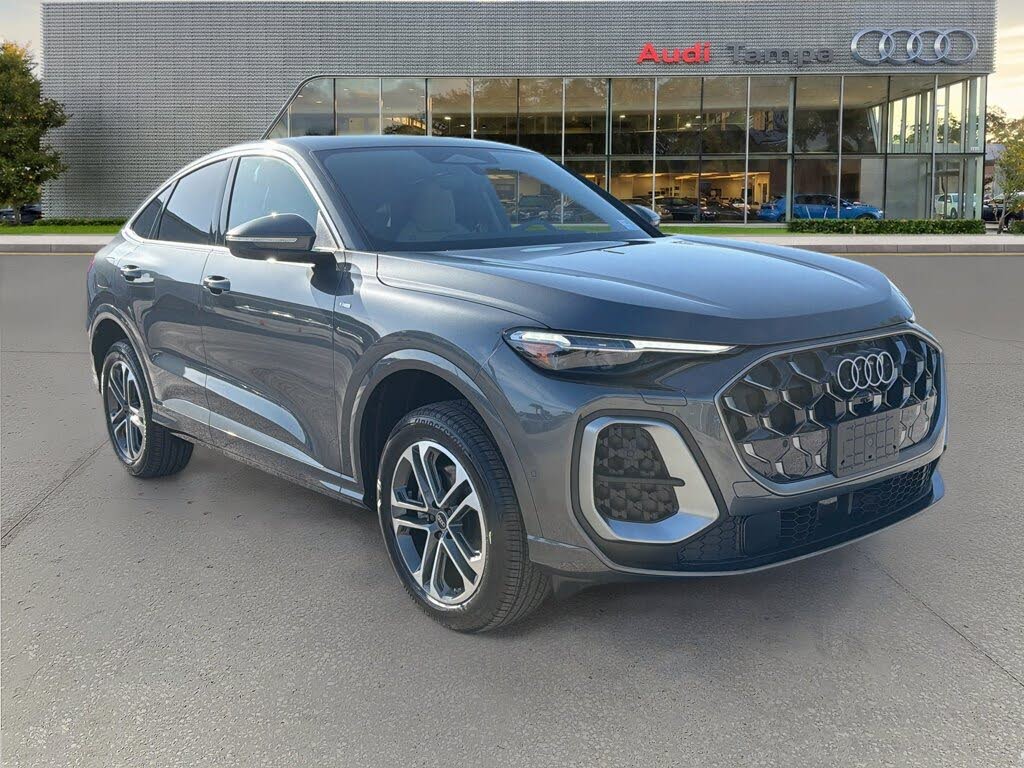 2026 Audi Q5 Sportback Premium Plus