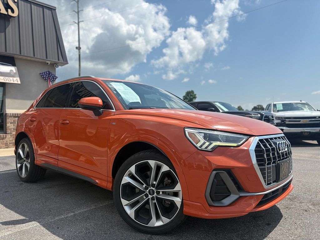 2020 Audi Q3 S line Premium Plus quattro