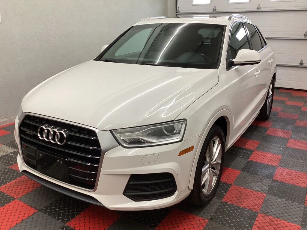 2016 Audi Q3 Premium Plus quattro