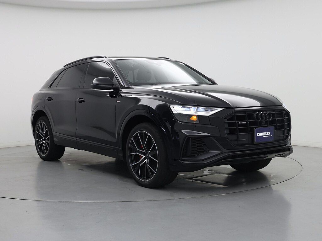2021 Audi Q8 Premium Plus