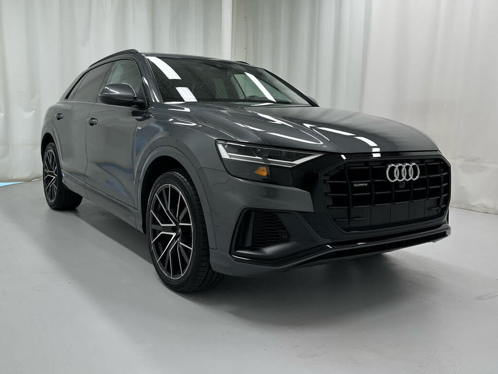 2020 Audi Q8 Premium Plus