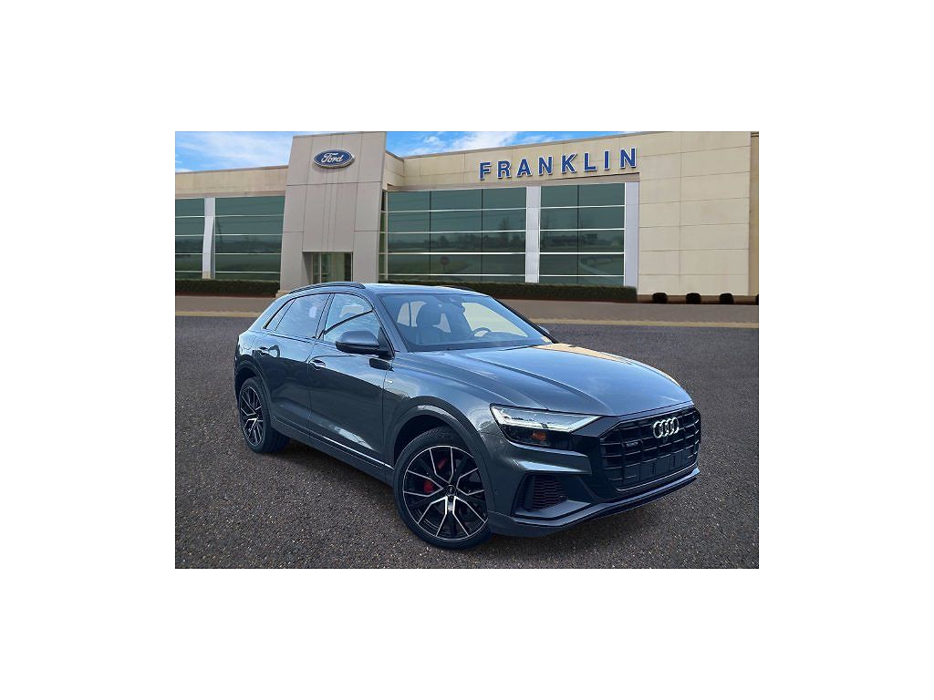 2020 Audi Q8 Premium Plus