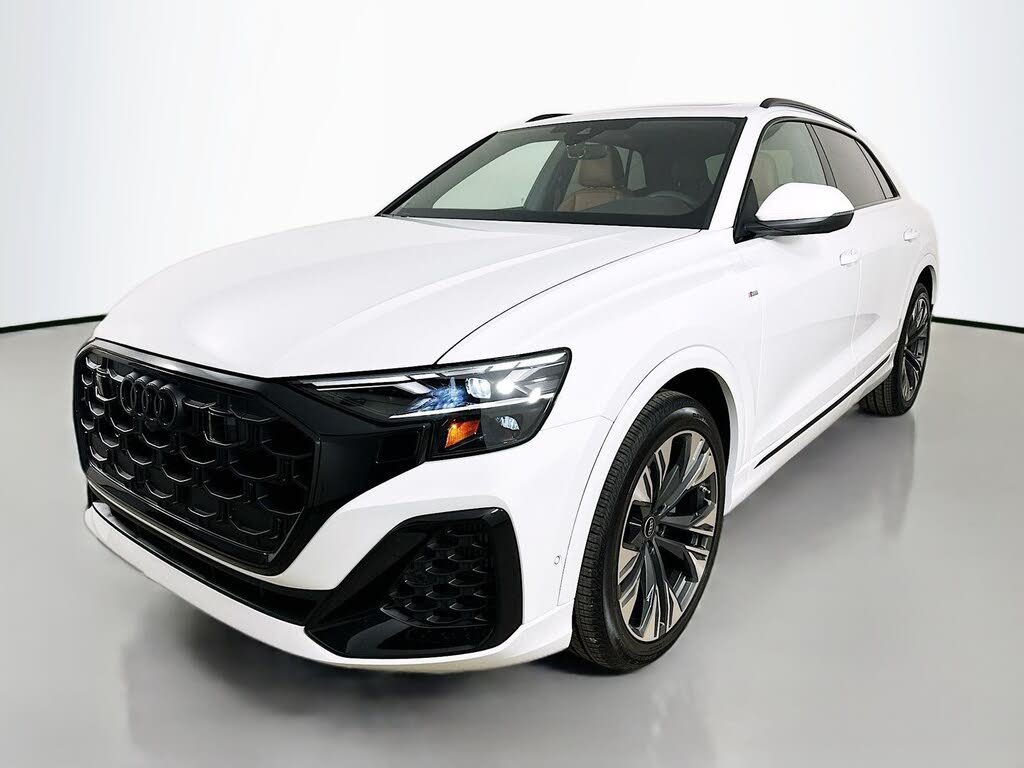 2026 Audi Q8 Premium Plus
