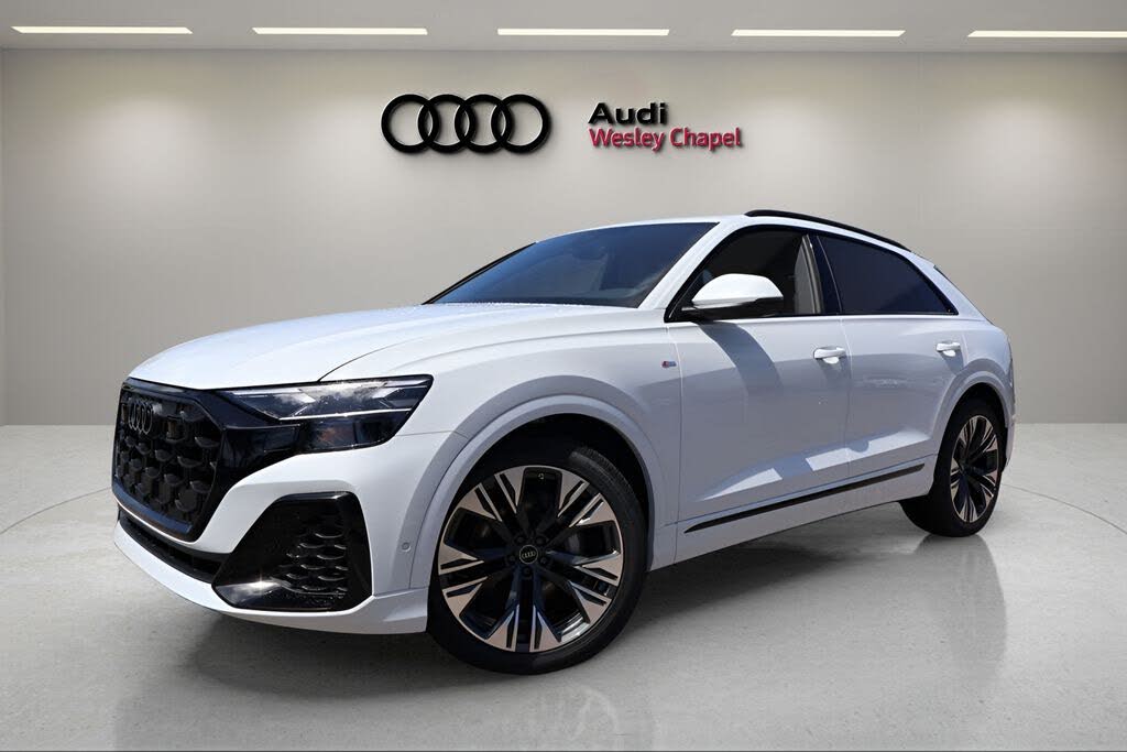 2026 Audi Q8 Premium Plus