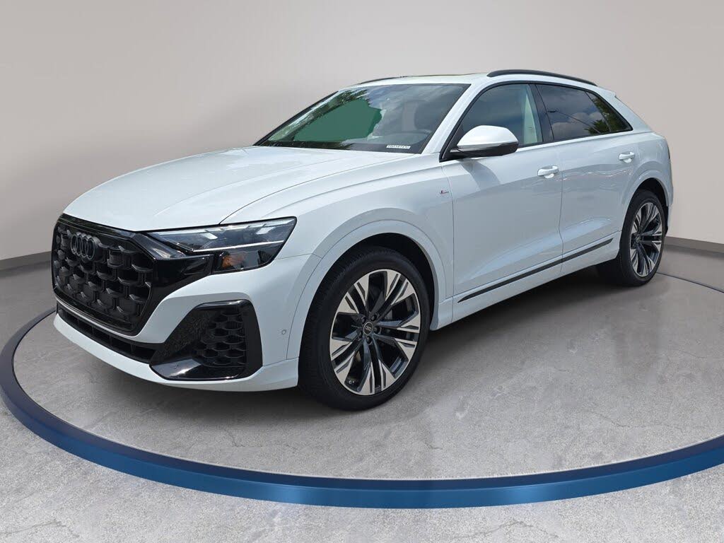 2026 Audi Q8 Premium Plus