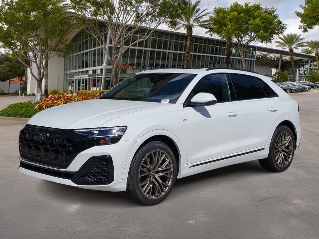 2027 Audi Q8 Premium Plus