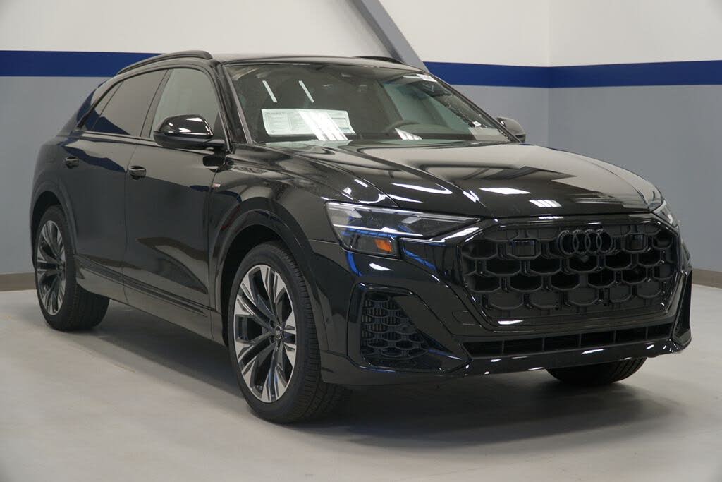 2026 Audi Q8 Premium Plus