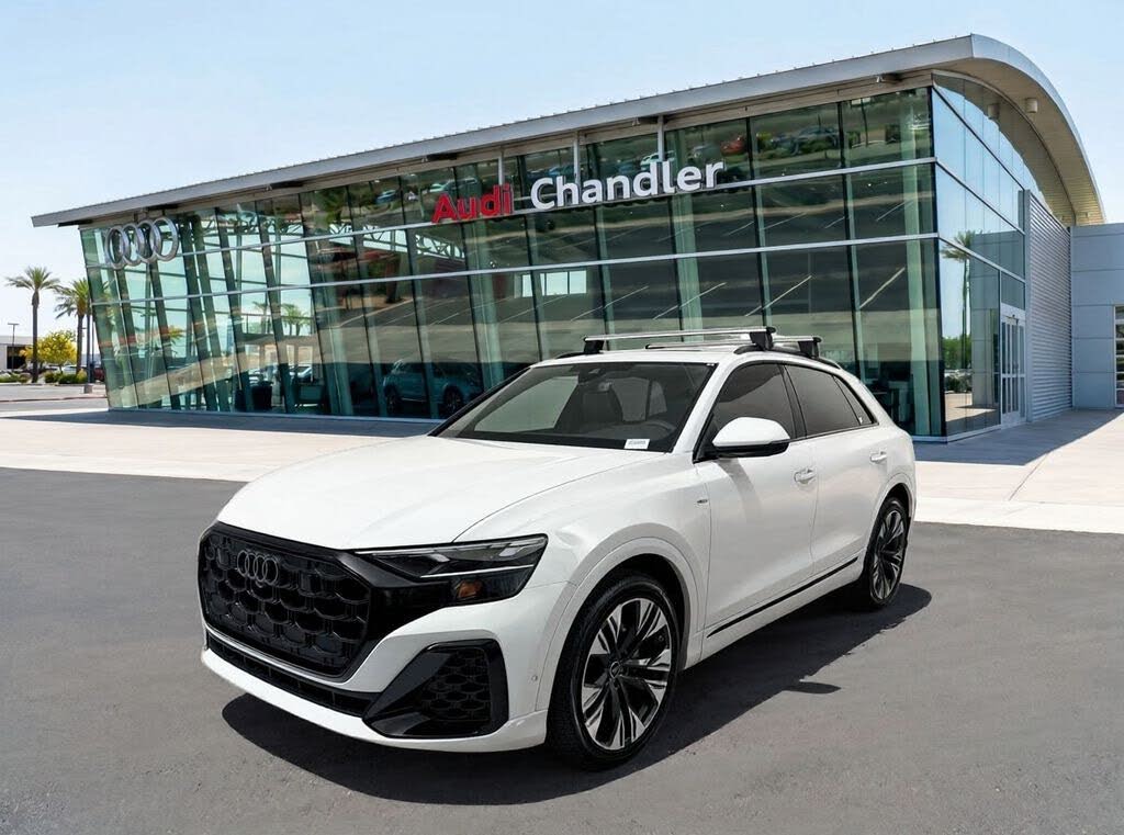 2026 Audi Q8 Premium Plus