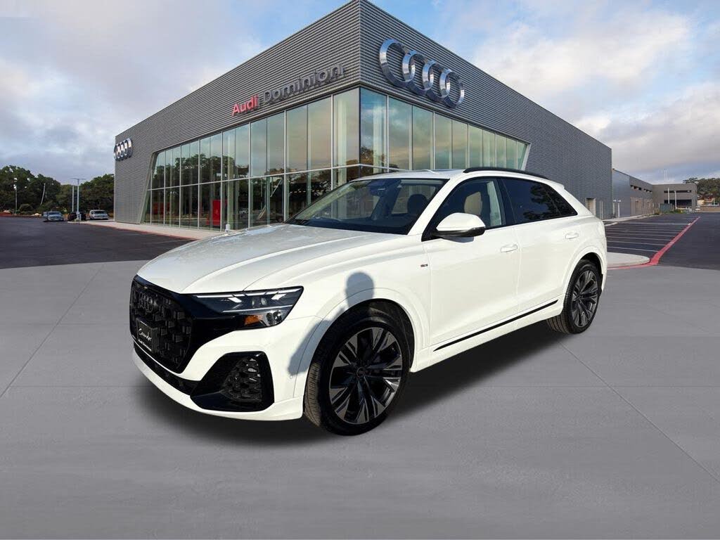 2027 Audi Q8 Premium Plus