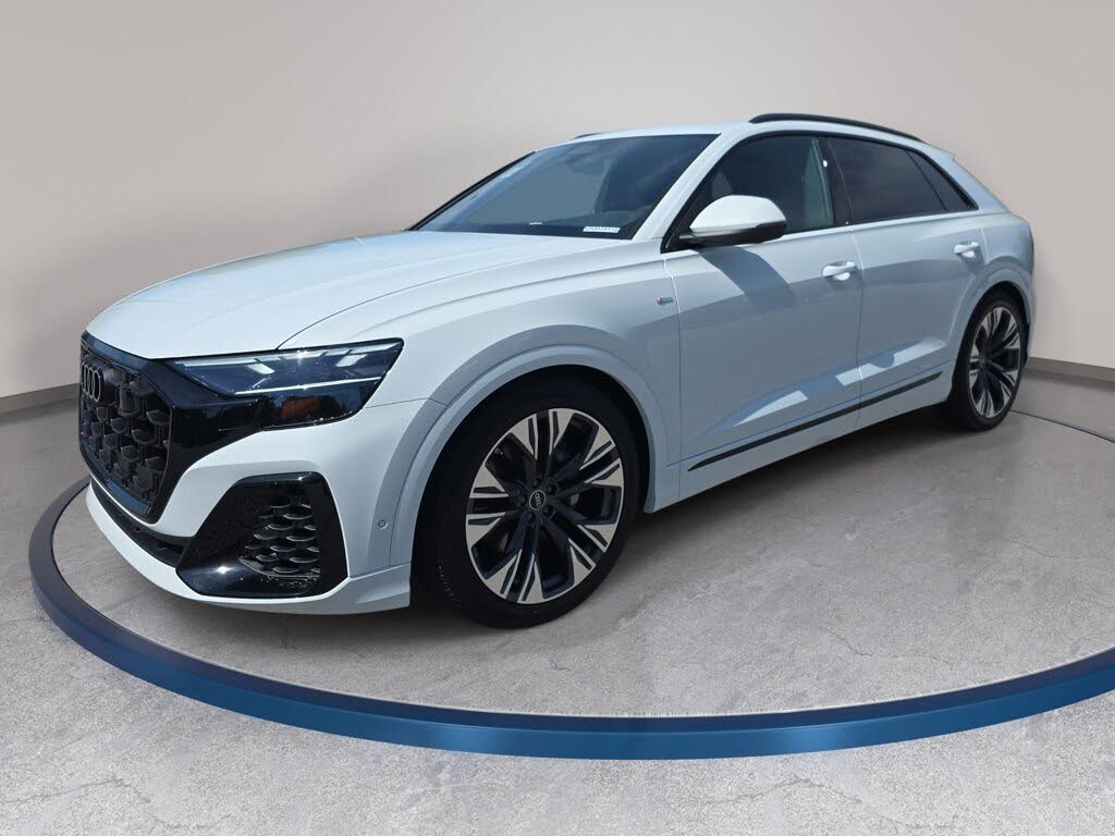 2027 Audi Q8 Premium Plus