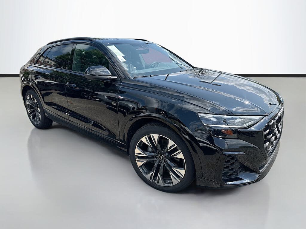2026 Audi Q8 Premium Plus